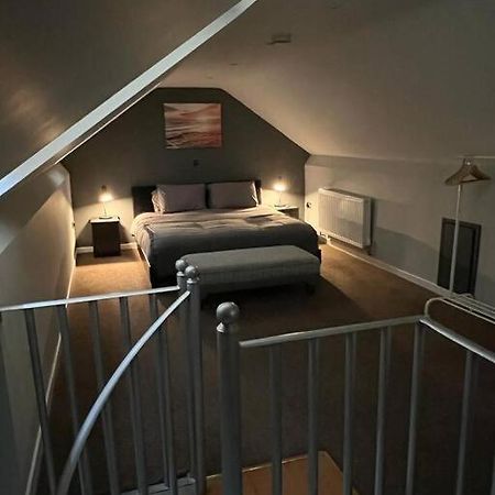 Ferienwohnung Superb Three Bed Garnant Duplex! Exterior foto