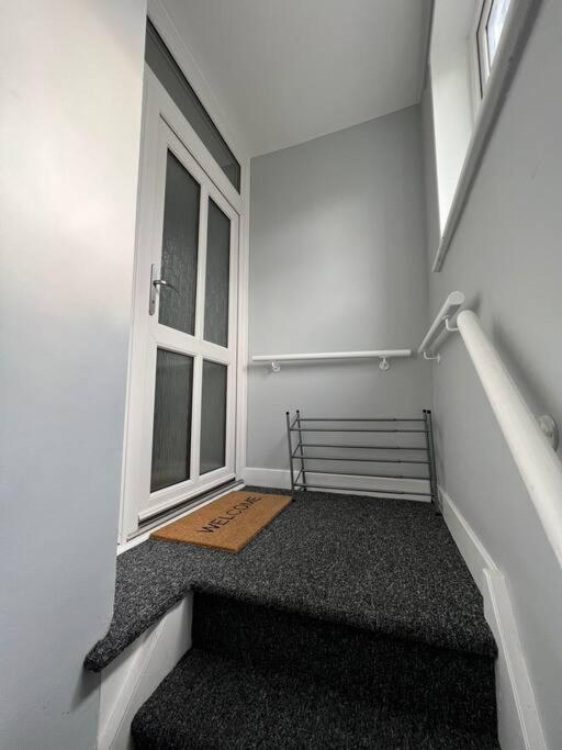 Ferienwohnung Superb Three Bed Garnant Duplex! Exterior foto