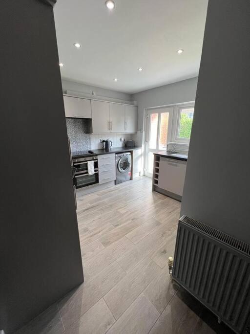 Ferienwohnung Superb Three Bed Garnant Duplex! Exterior foto