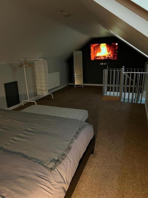 Ferienwohnung Superb Three Bed Garnant Duplex! Exterior foto